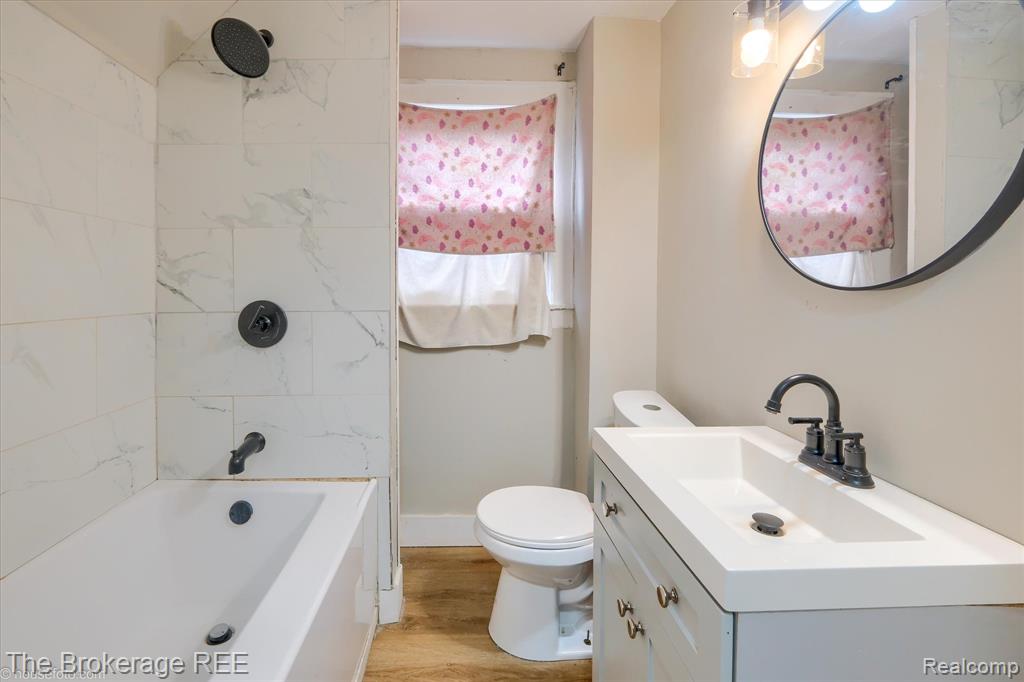 808 N Chevrolet Avenue, Flint, MI 48504 — Photo 23