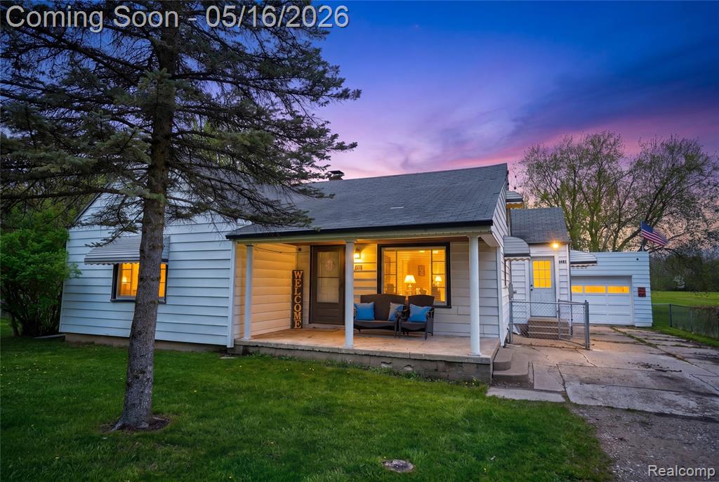 6383 Lapeer Road, Burton, MI 48509 — front exterior