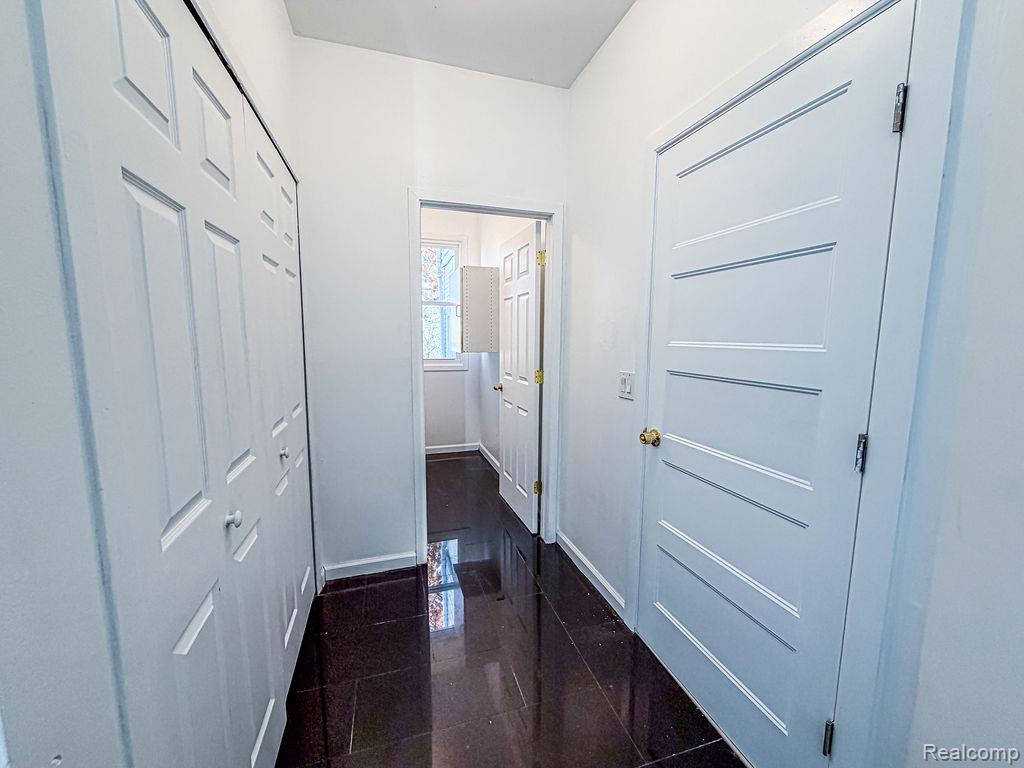 7240 Aaronway Drive, West Bloomfield, MI 48324 — Photo 49