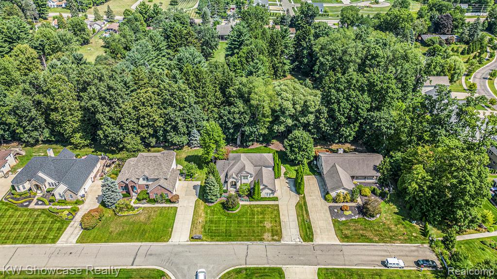 989 Suchava Drive, White Lake, MI — Photo 42