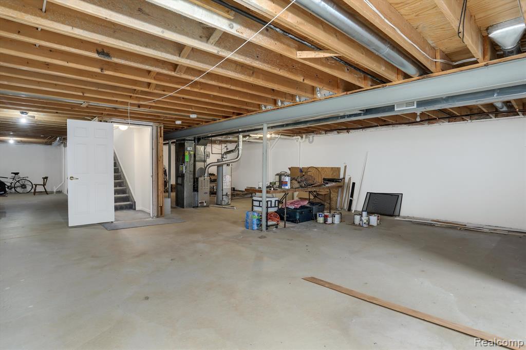 59061 GOLDEN OAK, Washington, MI — Photo 25