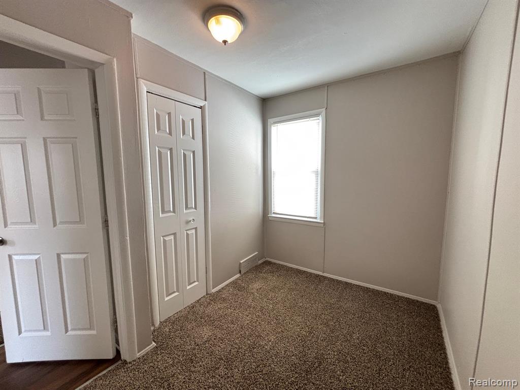 7034 Yacht Avenue, Warren, MI 48091 — Photo 9