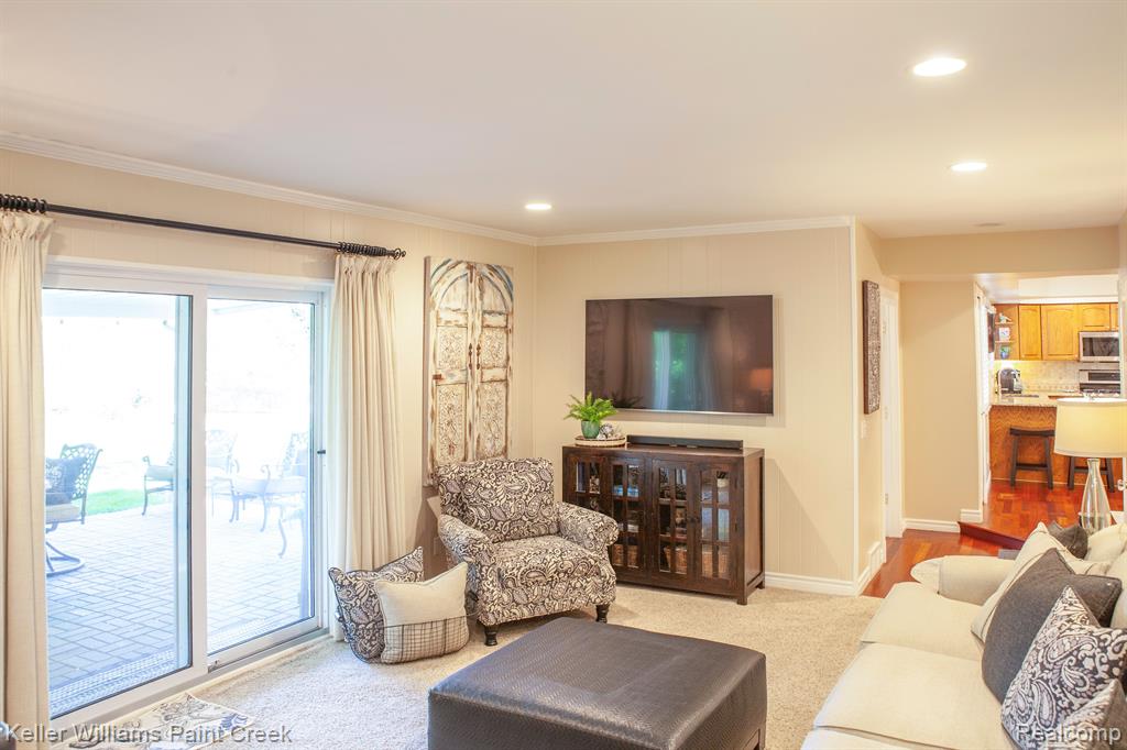 4621 REGENCY Drive, Shelby Twp, MI 48316 — Photo 31
