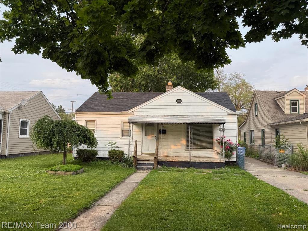 5876 Kinmore Street, Dearborn Heights, MI 48127 — front exterior