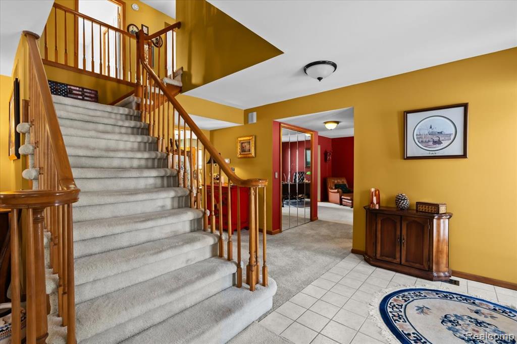 9112 Meadowdale Drive, Brighton, MI 48114 — Photo 4