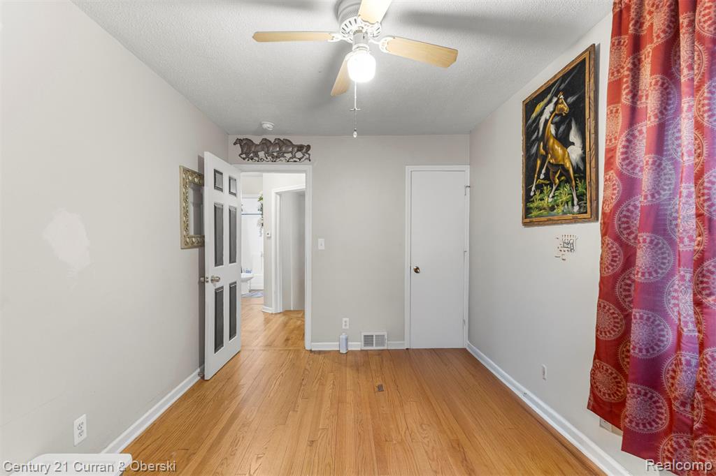 1827 Cleophus Pkwy, Lincoln Park, MI 48146 — Photo 7