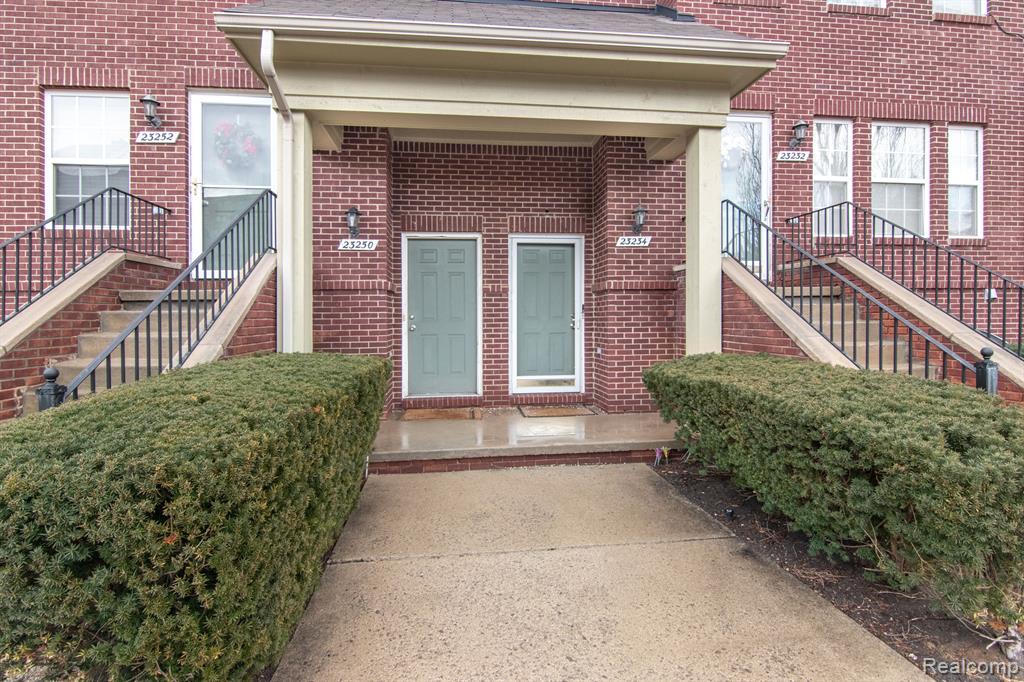 23250 POPLAR Drive, Southfield, MI 48075 — Photo 8