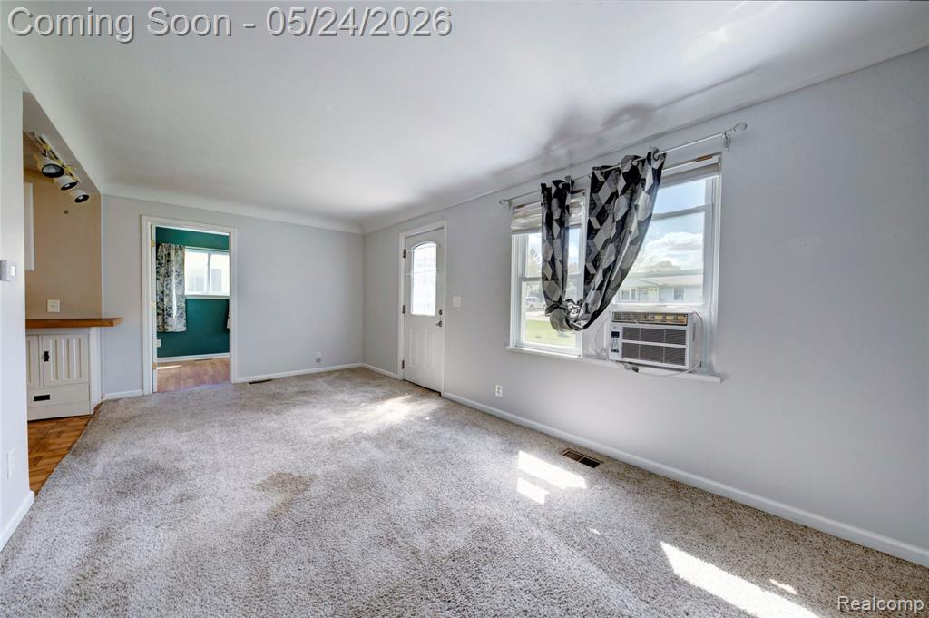 3542 East Street, Hartland, MI 48353 — Photo 7
