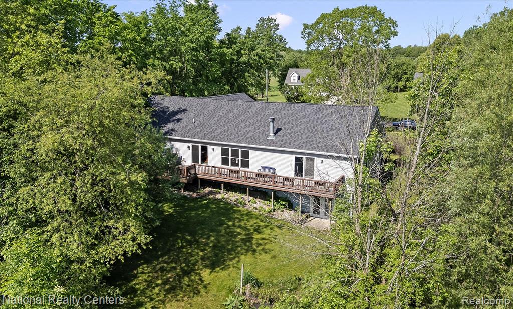 15379 Bird Road, Linden, MI 48451 — Photo 32