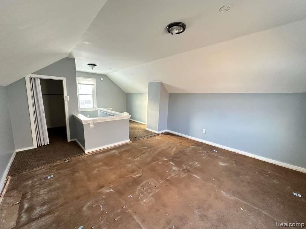8685 Vaughan Street, Detroit, MI 48228 — Photo 12