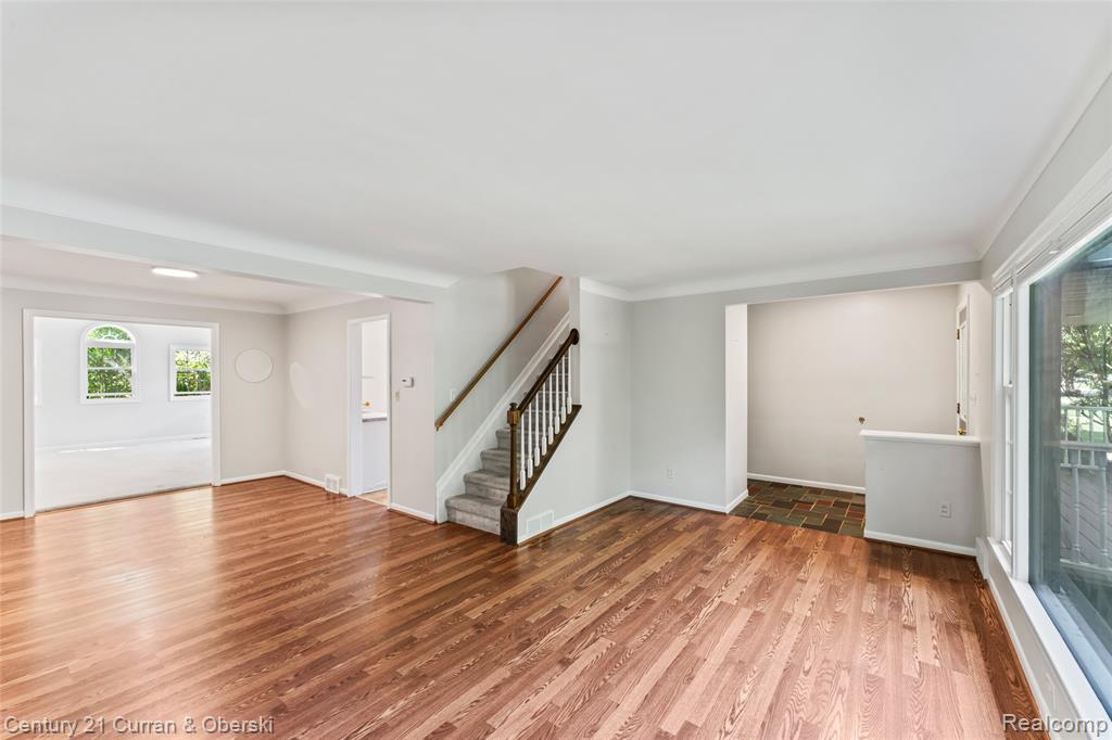 505 Hollywood Avenue, Grosse Pointe Woods, MI 48236 — Photo 5