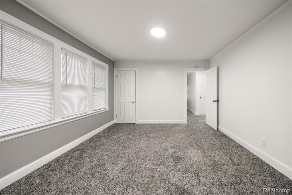 5959 THREE MILE Drive, Detroit, MI 48224 — Photo 34