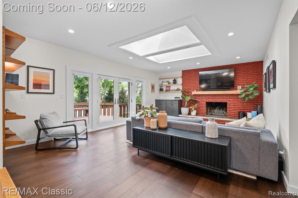 12901 Drury Lane, Plymouth, MI 48170 — Photo 18