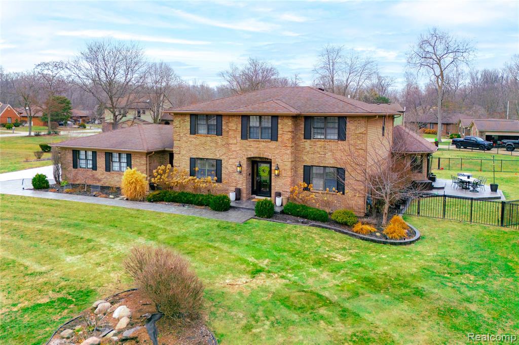 26029 Waterbury Way, Grosse Ile, MI 48138 — Photo 42