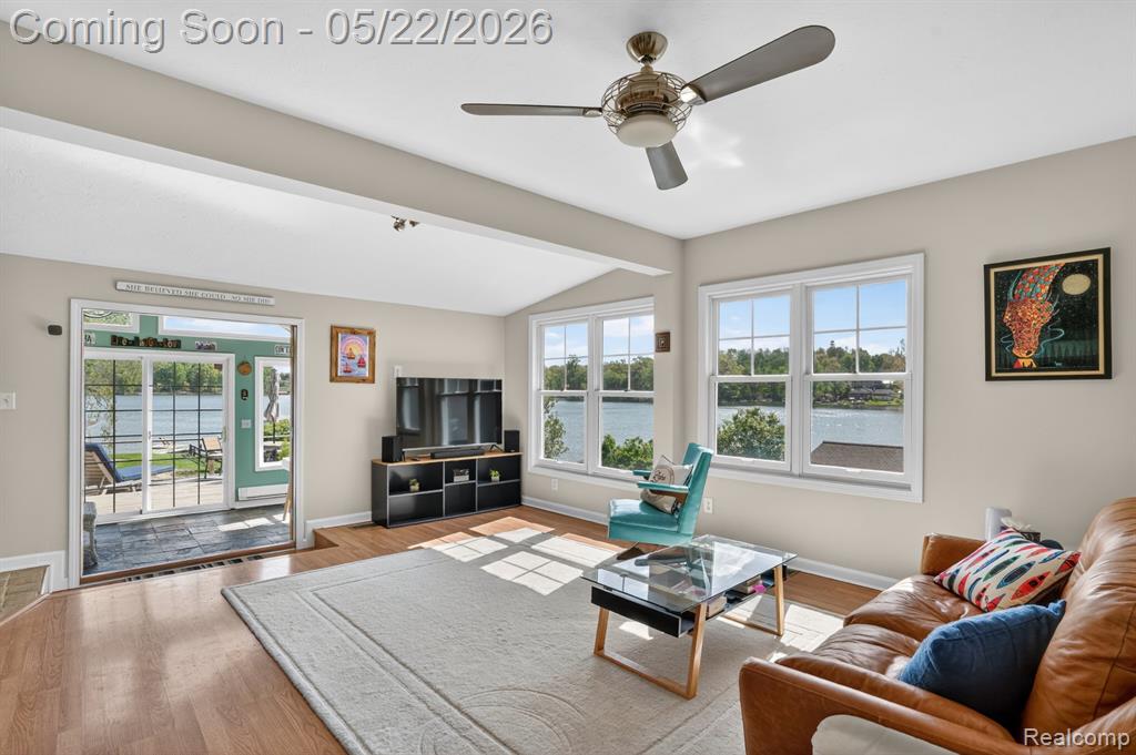 6548 Buckshore Drive, Whitmore Lake, MI 48189 — Photo 7