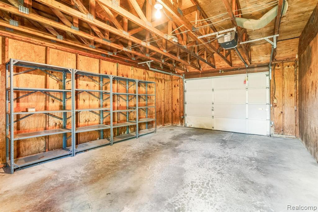 2109 PAULINE CT, Ann Arbor, MI 48103 — Photo 32