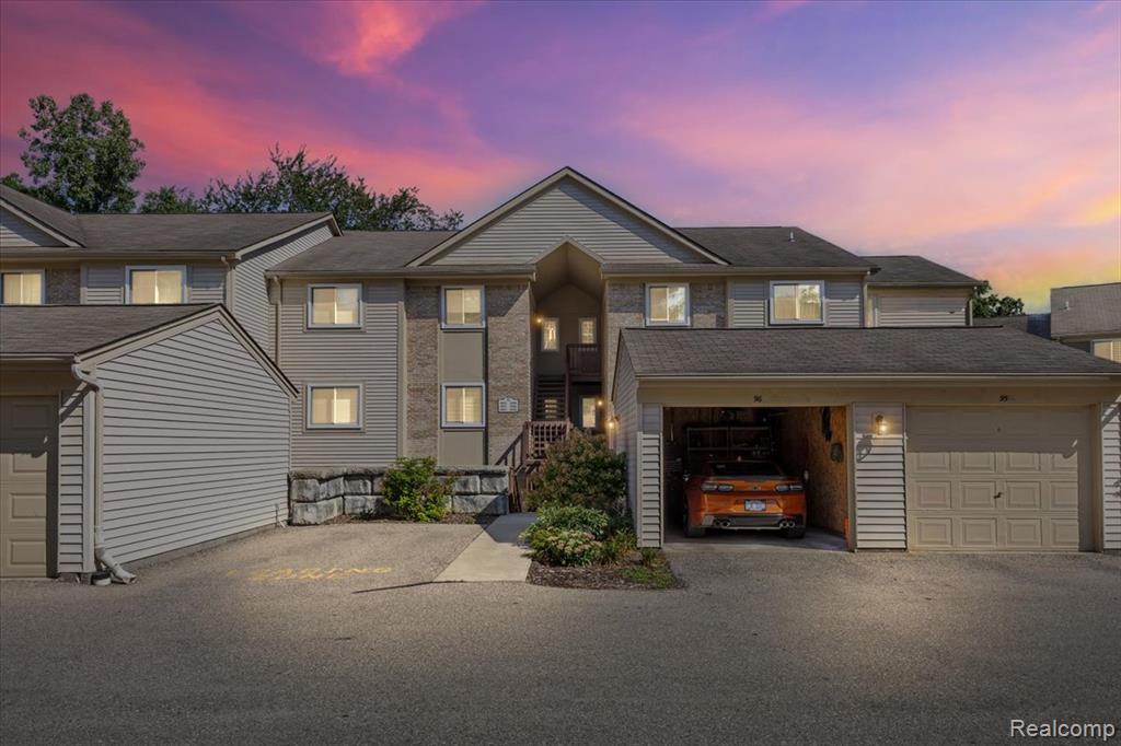 4884 Ashley Lane, Waterford, MI 48329 — Photo 36