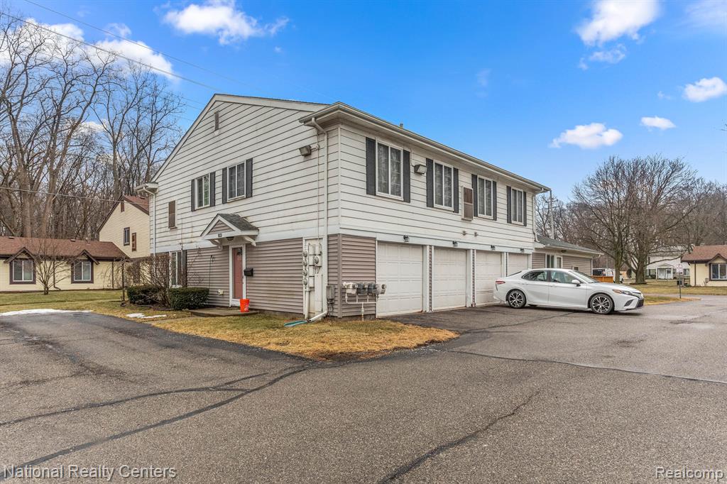 38068 SHERWOOD Street, Westland, MI — Photo 23