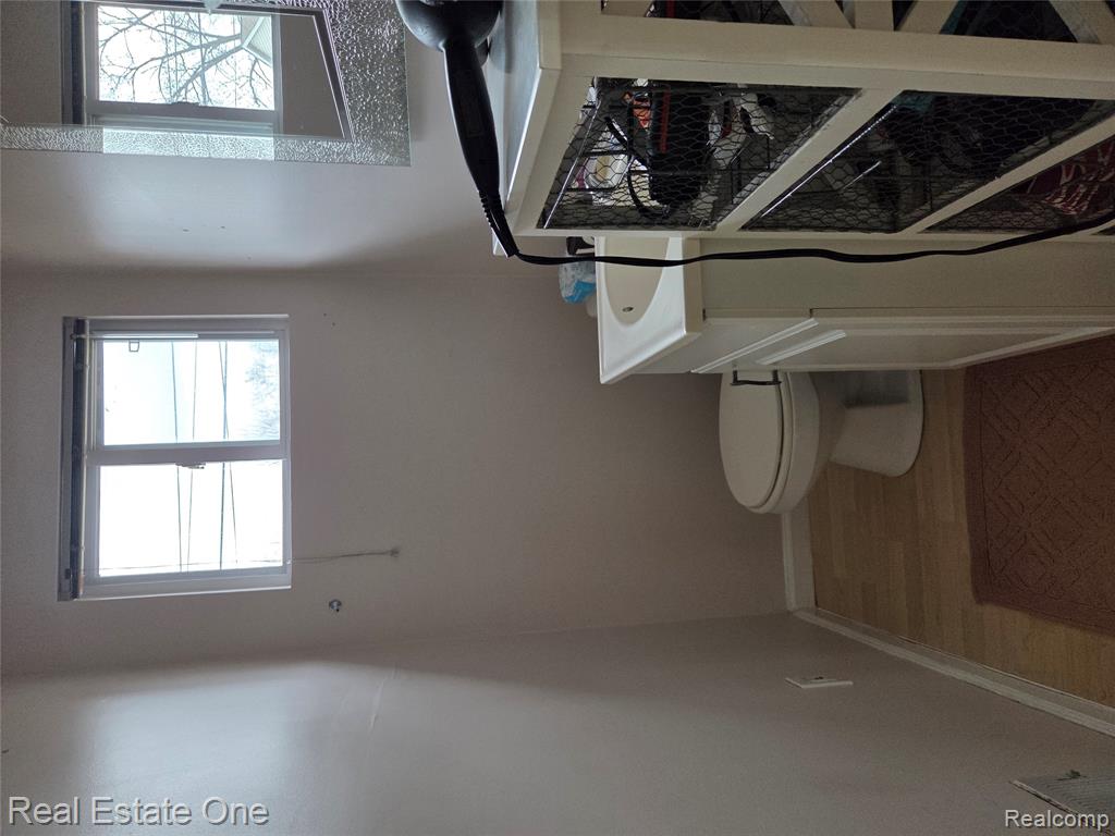 733 Luna Court, Lake Orion, MI 48362 — Photo 15