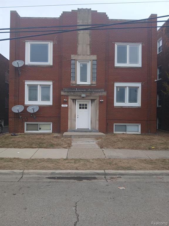 71 E GREAT LAKES Street, River Rouge, MI 48218 — front exterior