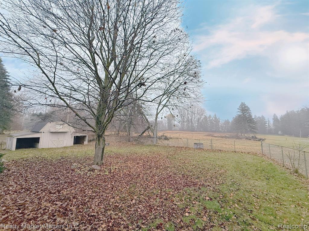 2142 Farnsworth Road, Lapeer, MI 48446 — Photo 26