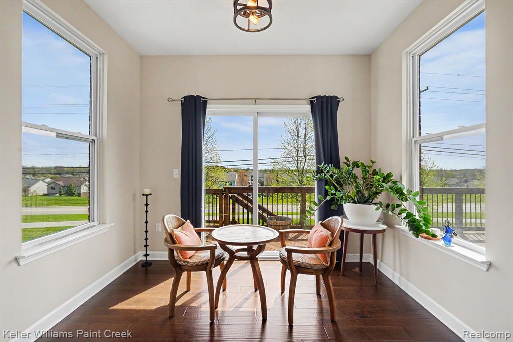 4846 E Stonegate Circle, Lake Orion, MI — Photo 11