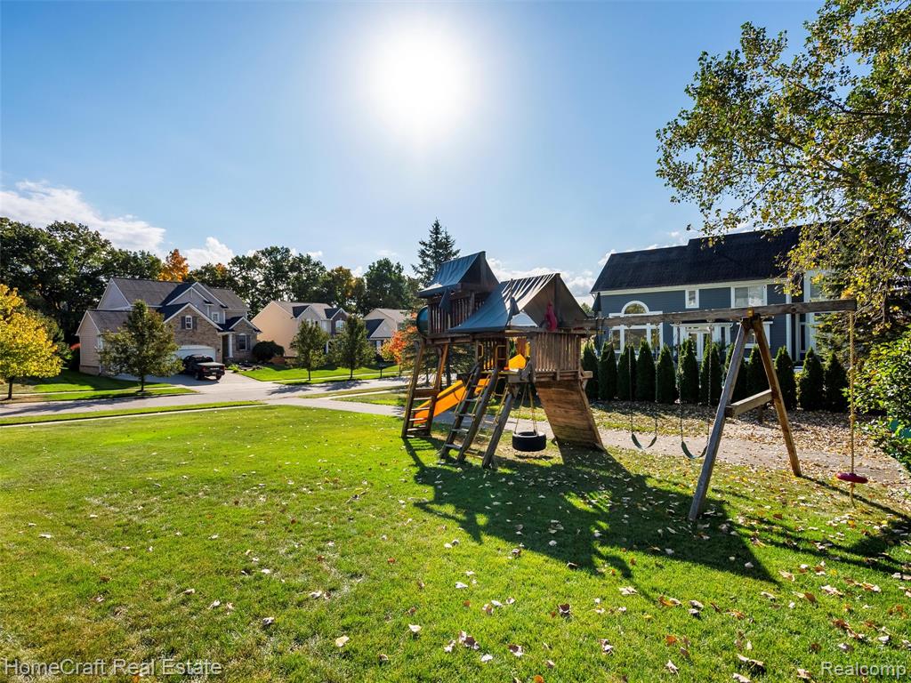 6031 BALMORAL Way, Commerce Twp, MI 48382 — Photo 41