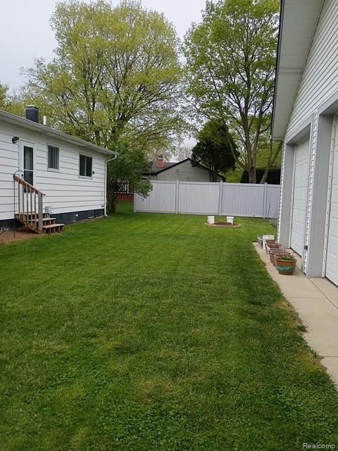 117 E Fauble Street, Durand, MI 48429 — Photo 32