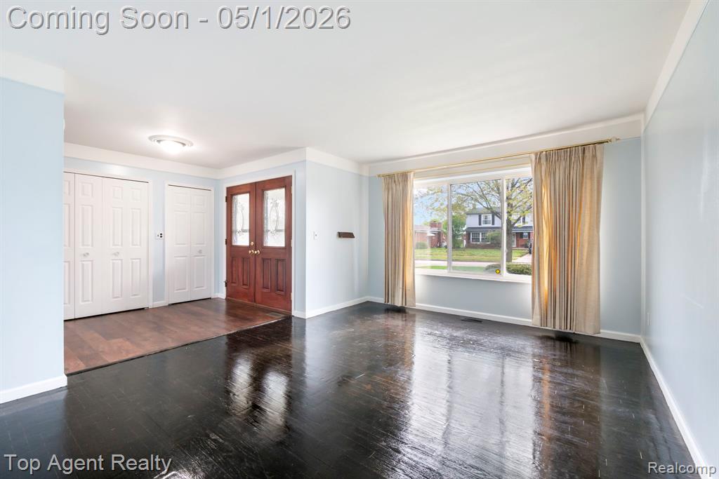 30151 Barbary Court, Warren, MI 48093 — Photo 8