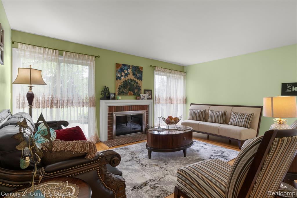 18 Blair Lane, Unit 26, Dearborn, MI 48120 — Photo 6