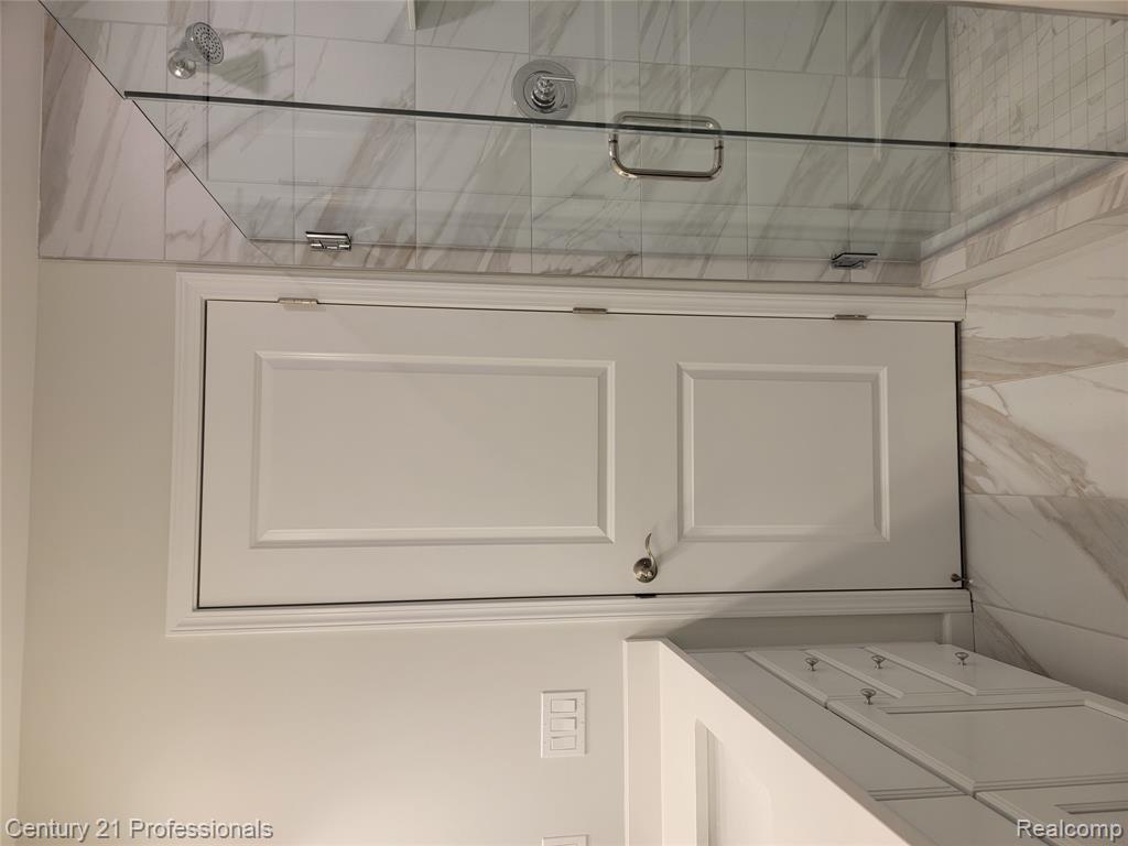 4813 Parkside Lane, Troy, MI 48085 — Photo 8