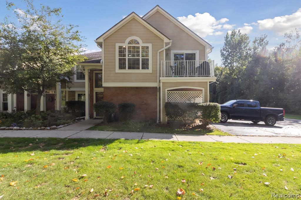 56059 Chesapeake Circle, Shelby Twp, MI 48316 — Photo 2