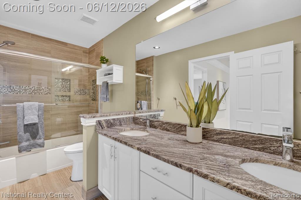 1042 Saint Andrews, Highland, MI — Photo 28