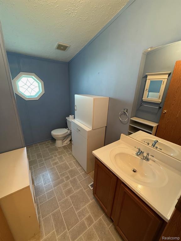 59 Clydesdale Drive, Mount Morris, MI 48458 — Photo 8