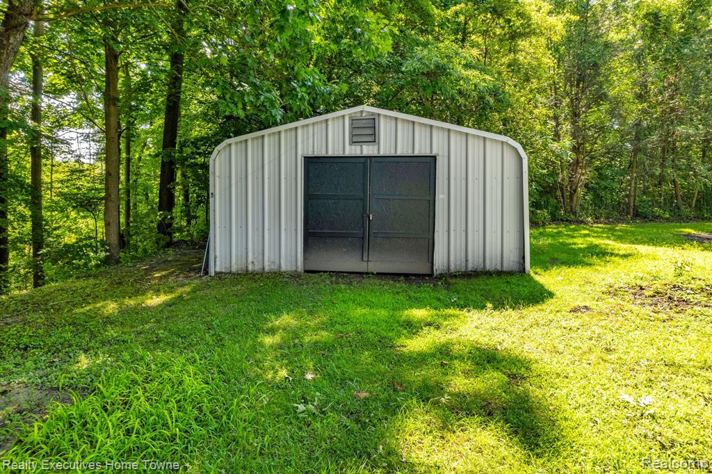 2371 ARLINGTON Road, Columbus, MI — Photo 35