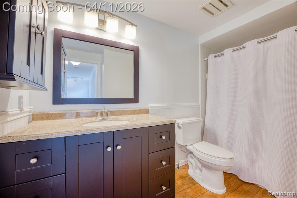 1157 Hillpointe Circle, Bloomfield Hills, MI 48304 — Photo 4
