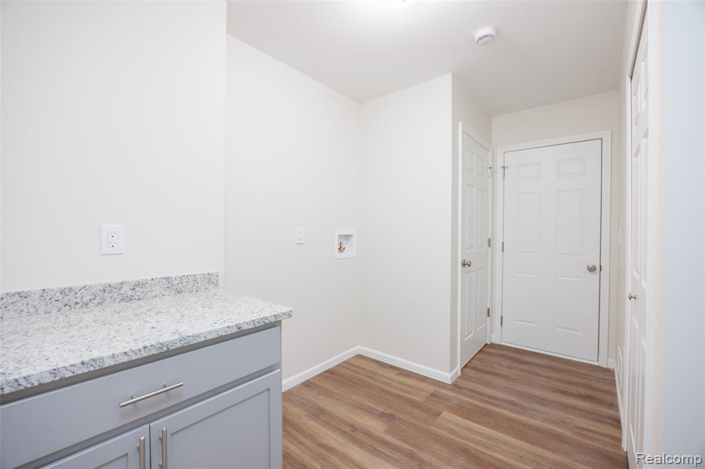 332 Gladys Street, Marine, MI — Photo 14