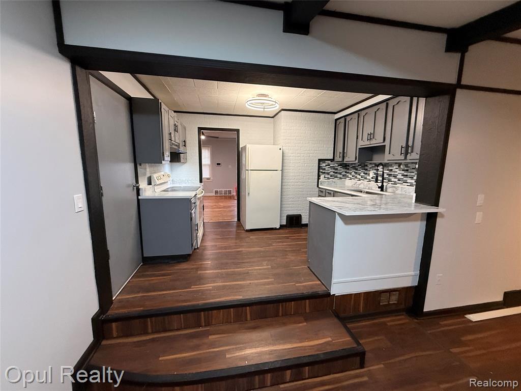 2084 New York Avenue, Lincoln Park, MI 48146 — Photo 18