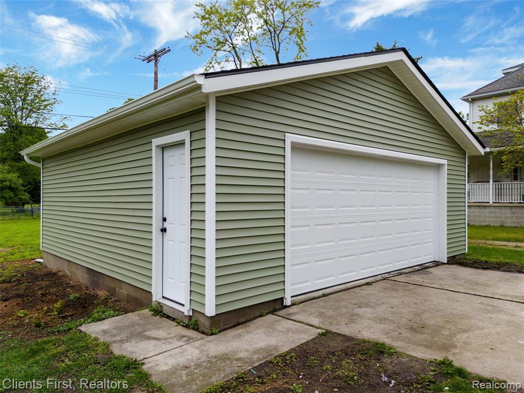6360 DENTON Road, Belleville, MI 48111 — Photo 4