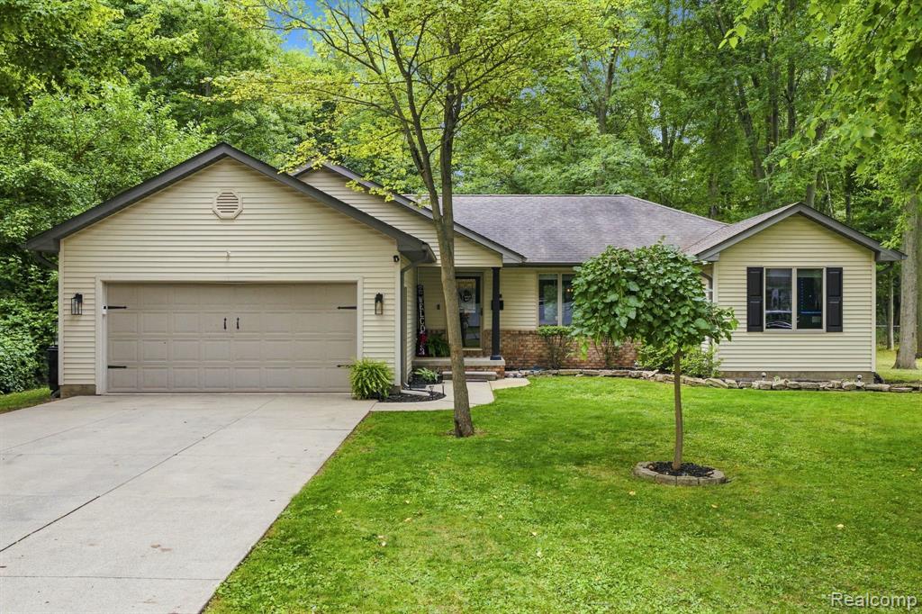 42 Pack Street, Croswell, MI 48422