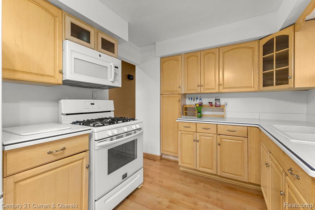 7850 MERRICK Street, Taylor, MI 48180 — Photo 12