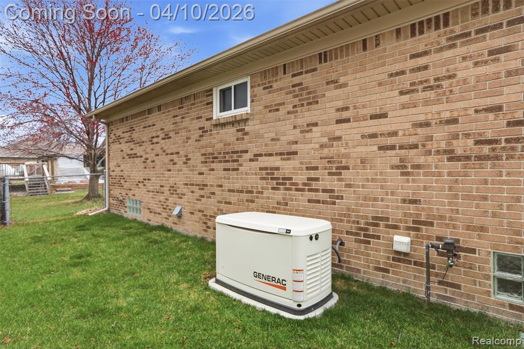 28737 Stonehenge Drive, Chesterfield, MI 48047 — Photo 36