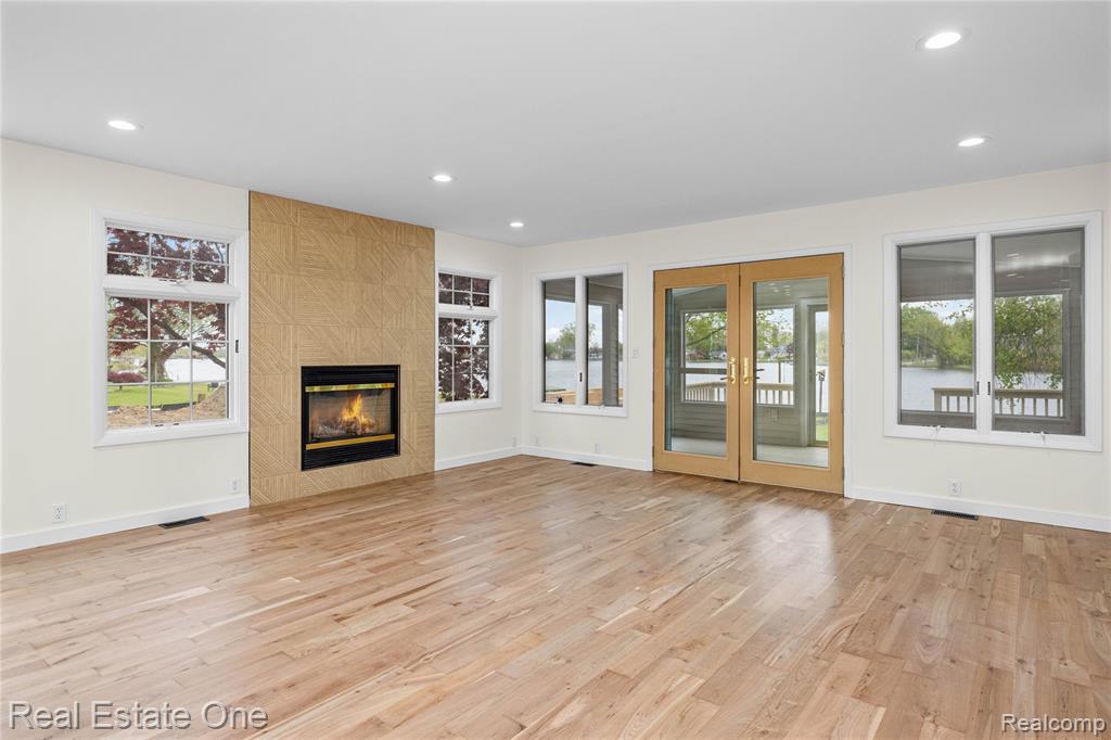 9047 Gale Road, White Lake, MI — Photo 19