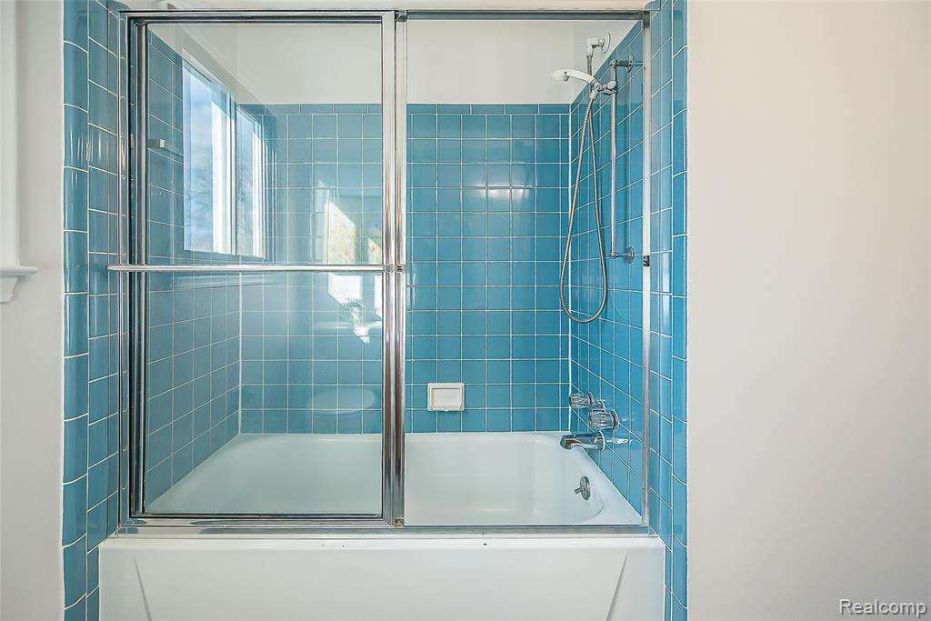 1937 Alhambra Drive, Ann Arbor, MI 48103 — Photo 39