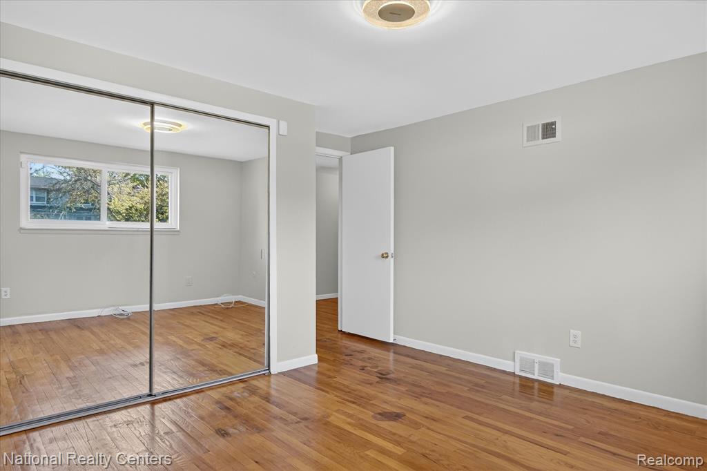 21730 Riverview Drive, Beverly Hills, MI 48025 — Photo 36