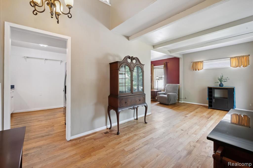 3047 Cumberland Road, Berkley, MI 48072 — Photo 3