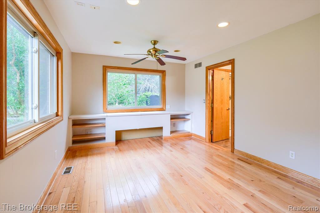 5750 Mabley Hill Road, Fenton, MI 48430 — Photo 25