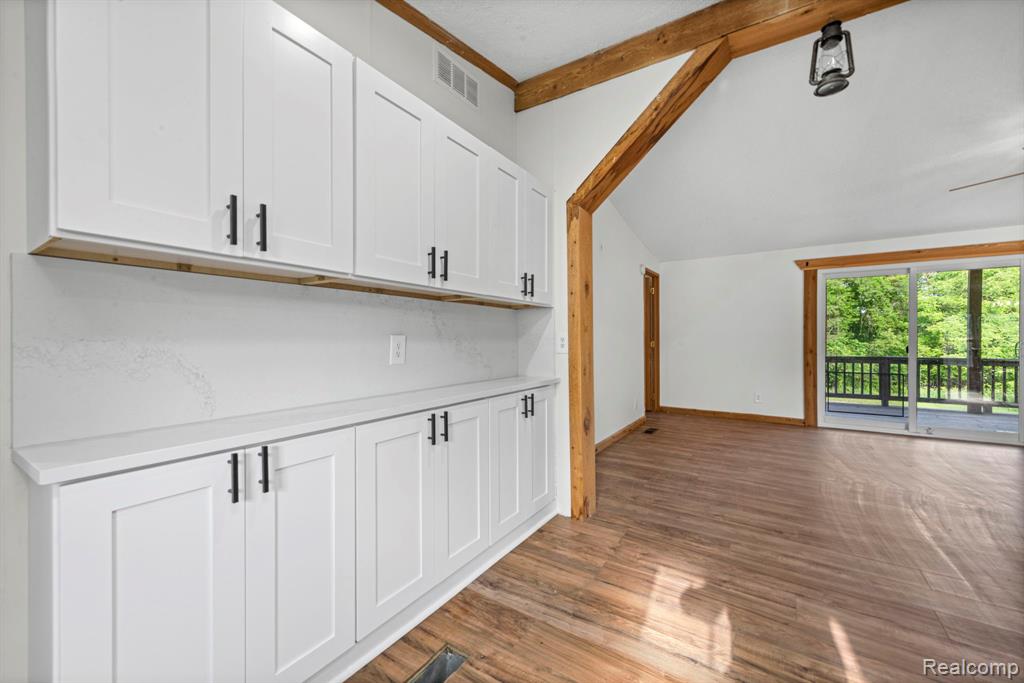 2190 Seymour Lake Road, Ortonville, MI 48462 — Photo 15