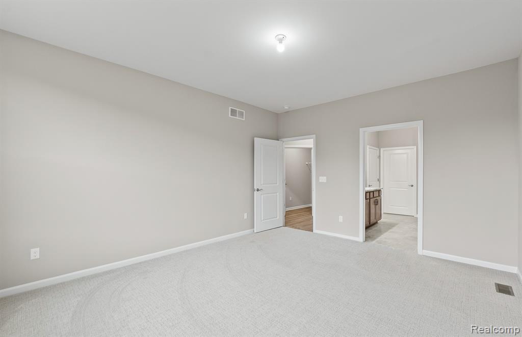 16104 Conifer Lane, Clinton Twp, MI 48038 — Photo 21