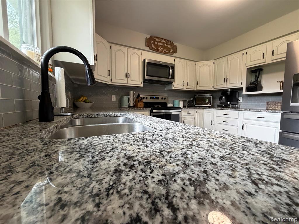 2712 North Branch Road, North Branch, MI 48461 — Photo 15